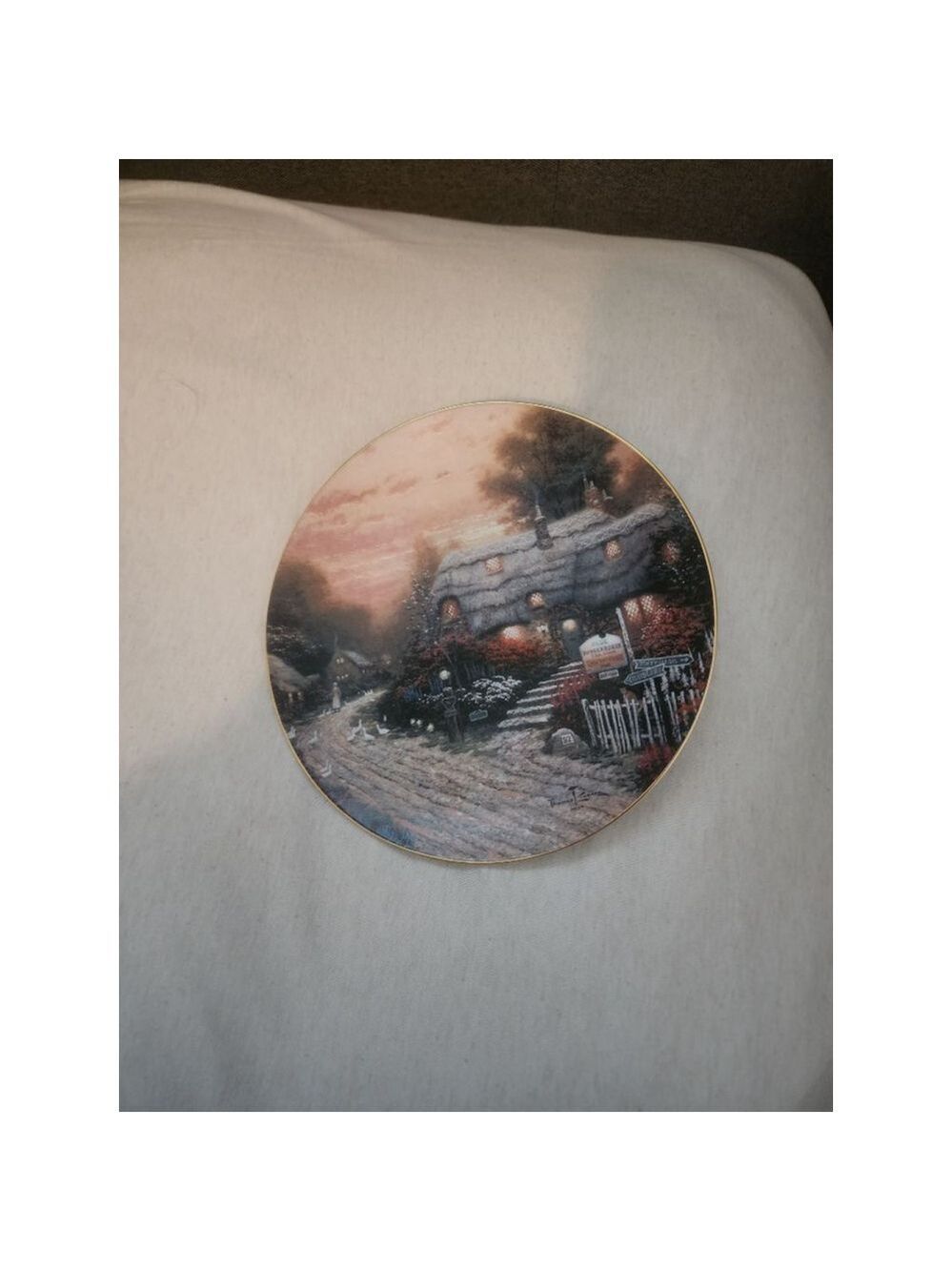 Thomas Kinkcade Olde Porterfield Tea Room Plate